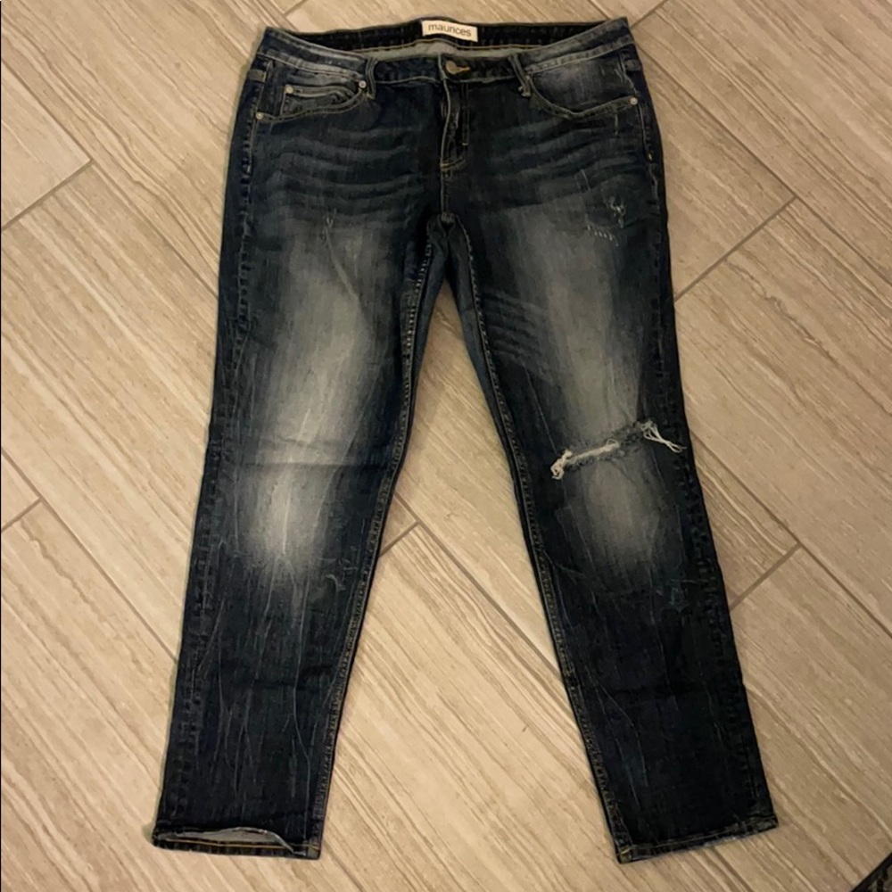 Women’s Maurices distressed skinny Jean